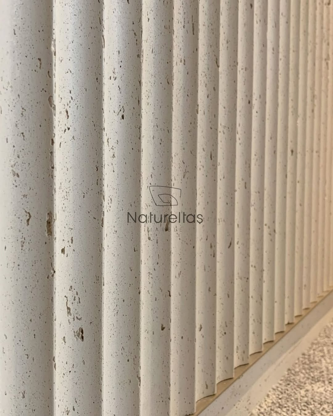 Natureltaş Showcases Cozy Travertine Collection for Interior Design